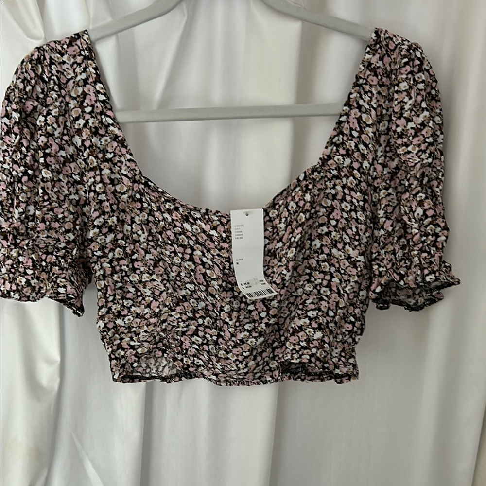 Floral Puff Sleeve Top